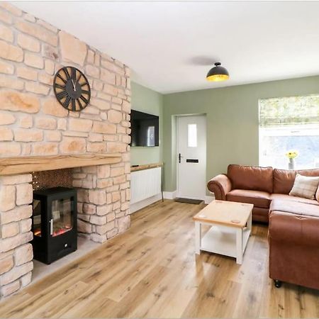 Babbling Brook Cottage Stony Middleton 外观 照片