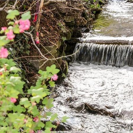 Babbling Brook Cottage Stony Middleton 外观 照片