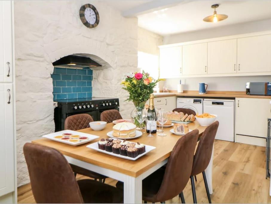 Babbling Brook Cottage Stony Middleton 外观 照片